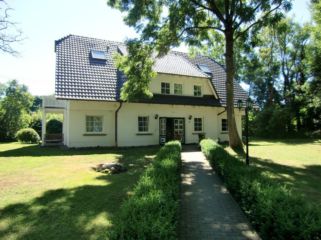 Appartamento Auszeit Auf Ruegen Nardevitz Esterno foto